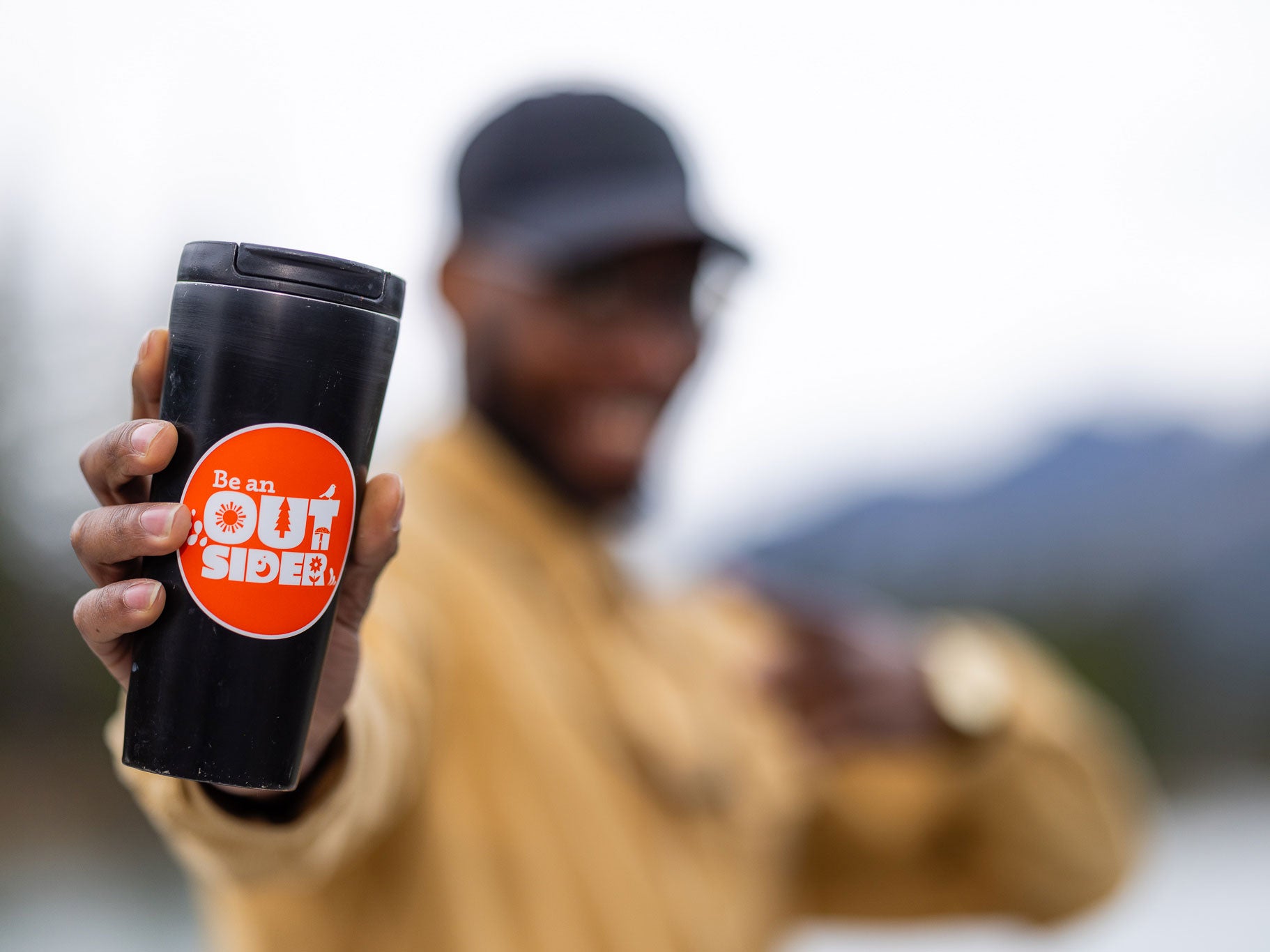 Be An Outsider - Orange